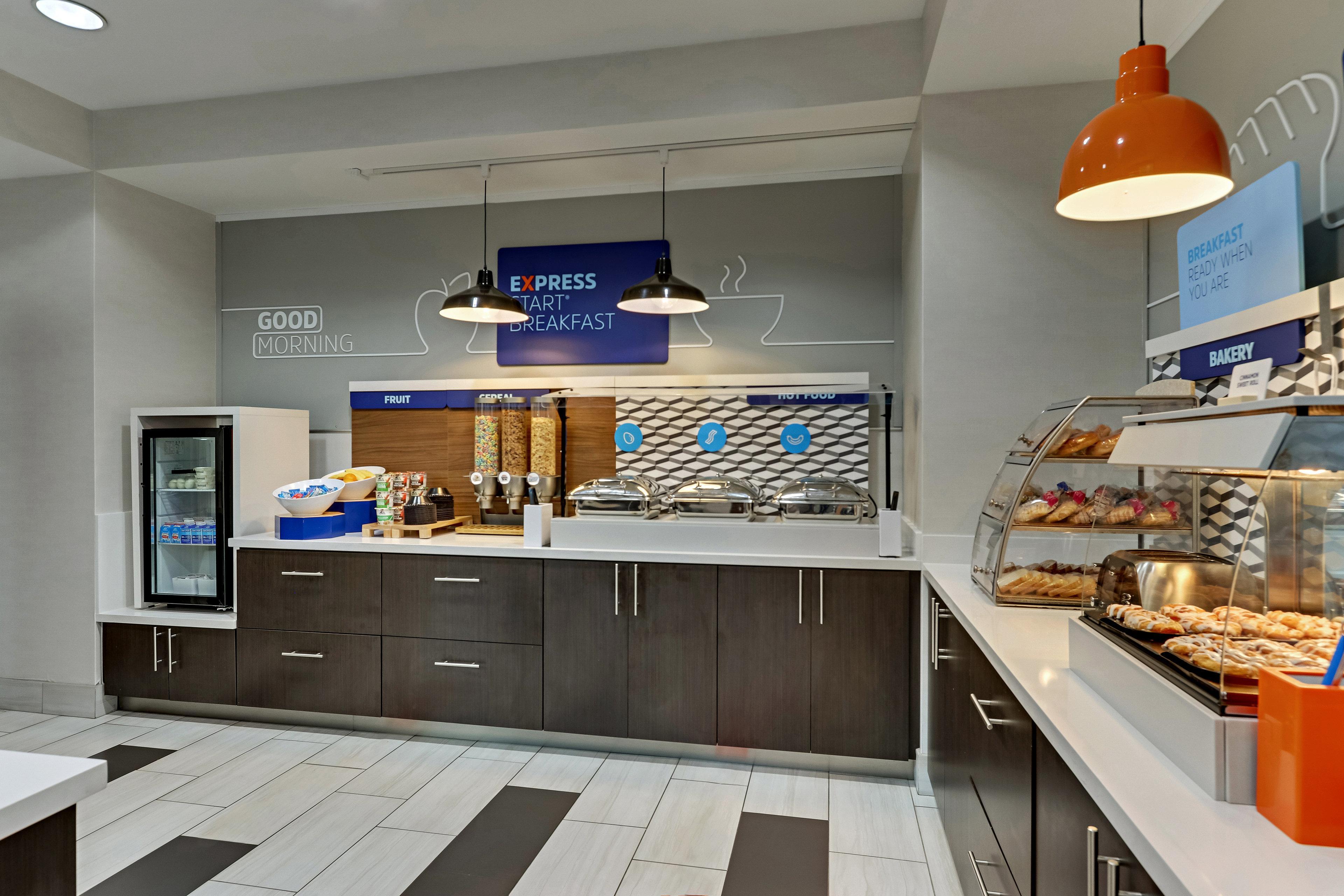Holiday Inn Express Hotel And Suites Weatherford By Ihg Exterior photo