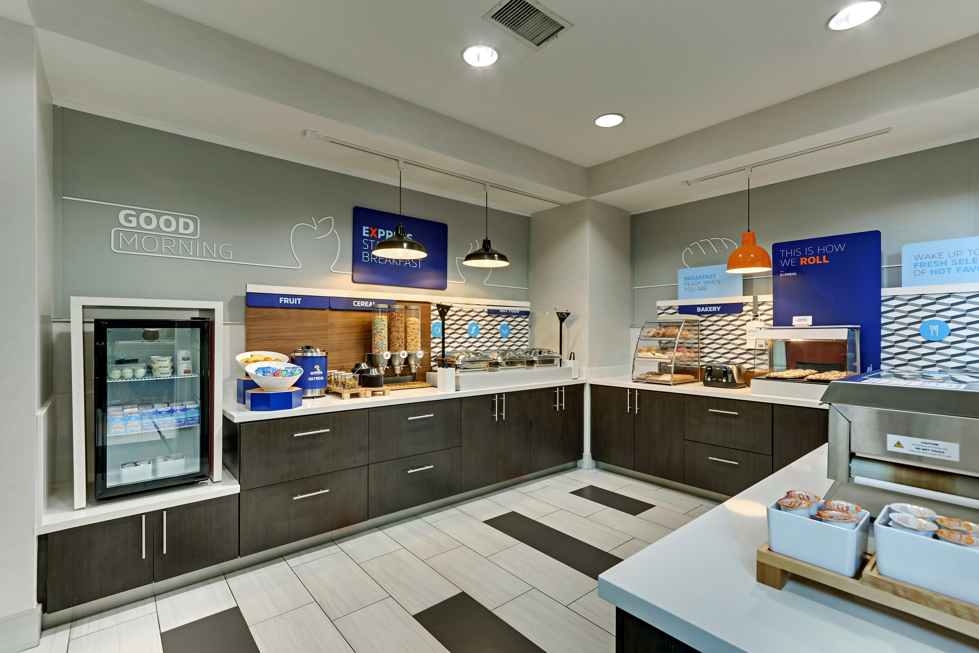 Holiday Inn Express Hotel And Suites Weatherford By Ihg Exterior photo