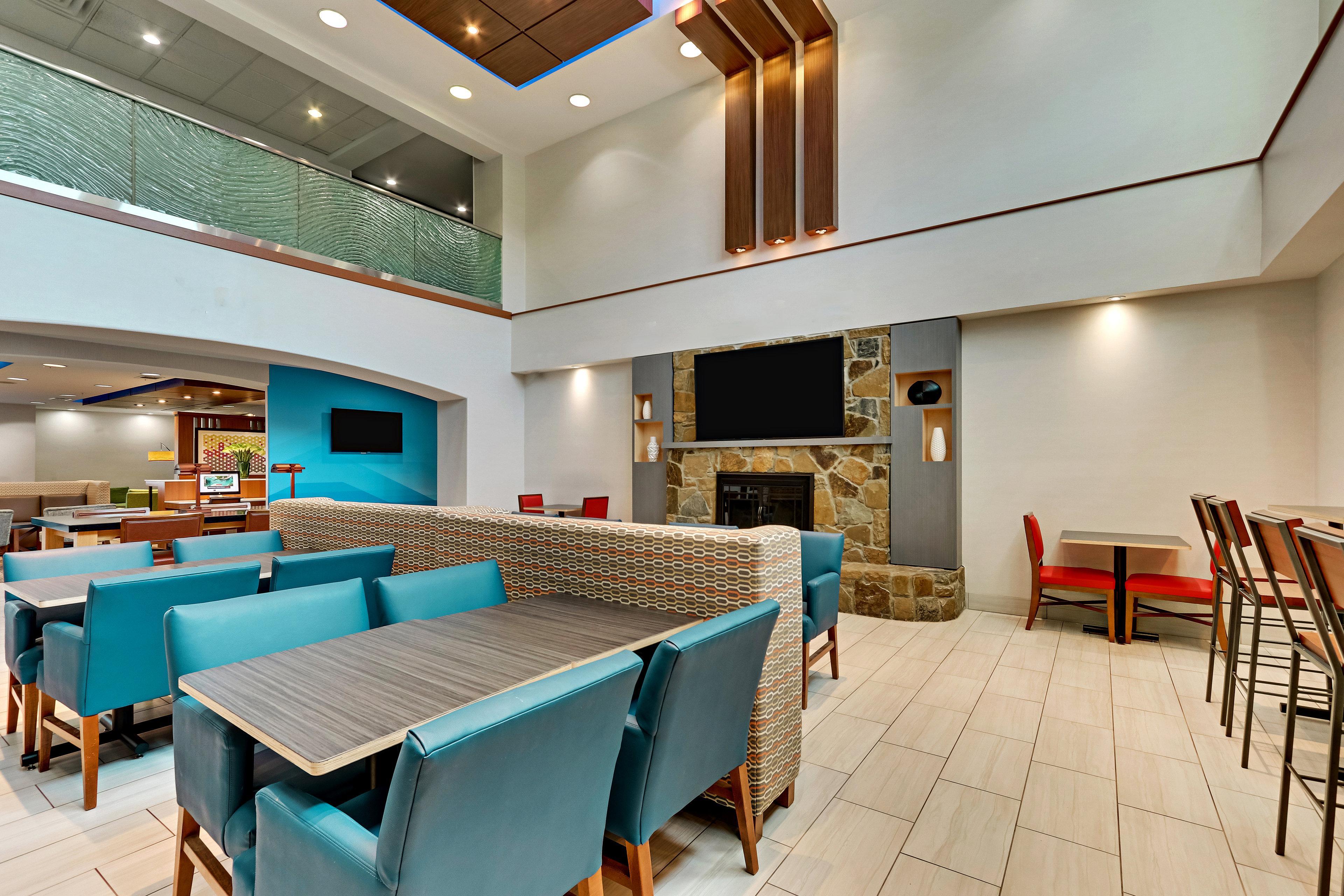 Holiday Inn Express Hotel And Suites Weatherford By Ihg Exterior photo