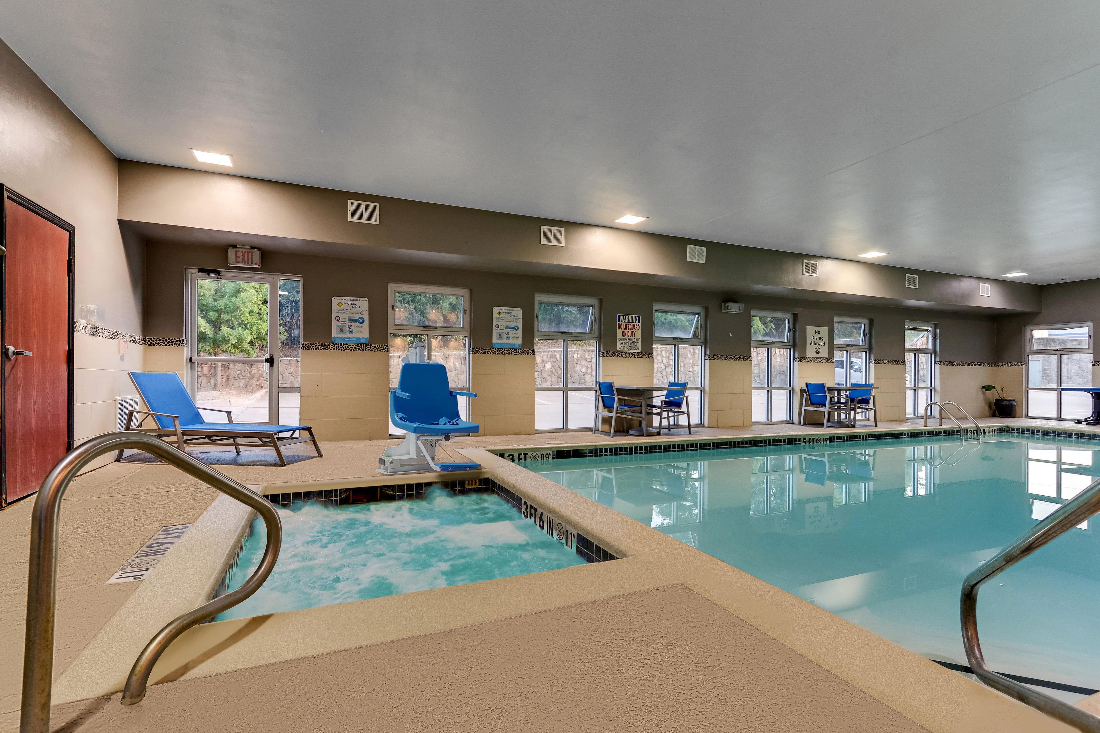 Holiday Inn Express Hotel And Suites Weatherford By Ihg Exterior photo