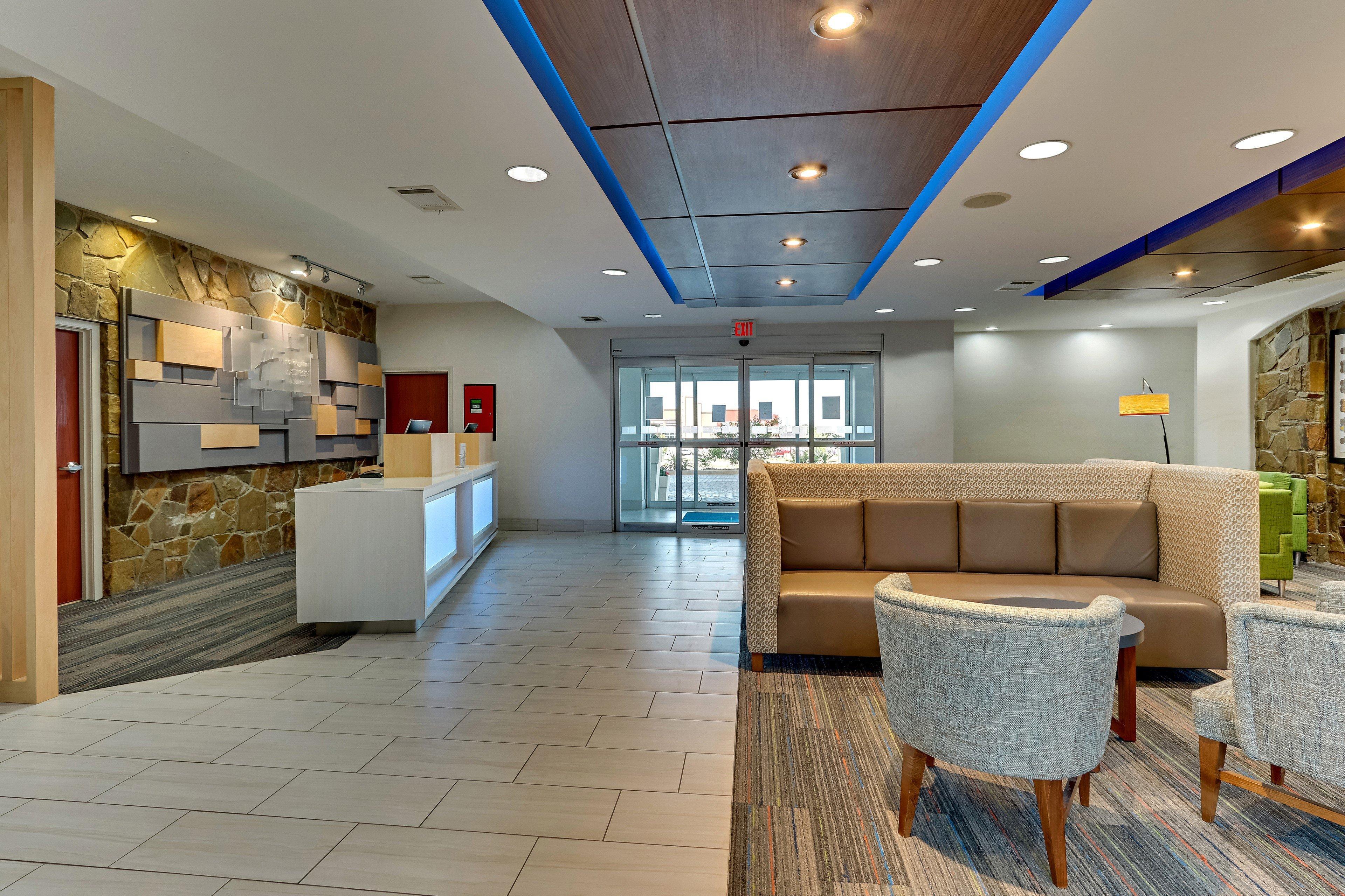 Holiday Inn Express Hotel And Suites Weatherford By Ihg Exterior photo